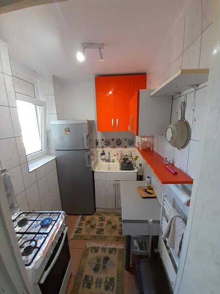 Berceni, str Huedin intersectie cu str Resita